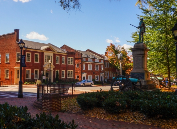 Charlottesville, VA