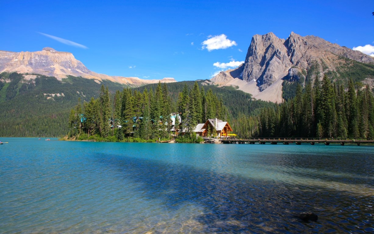 alaska lake view
