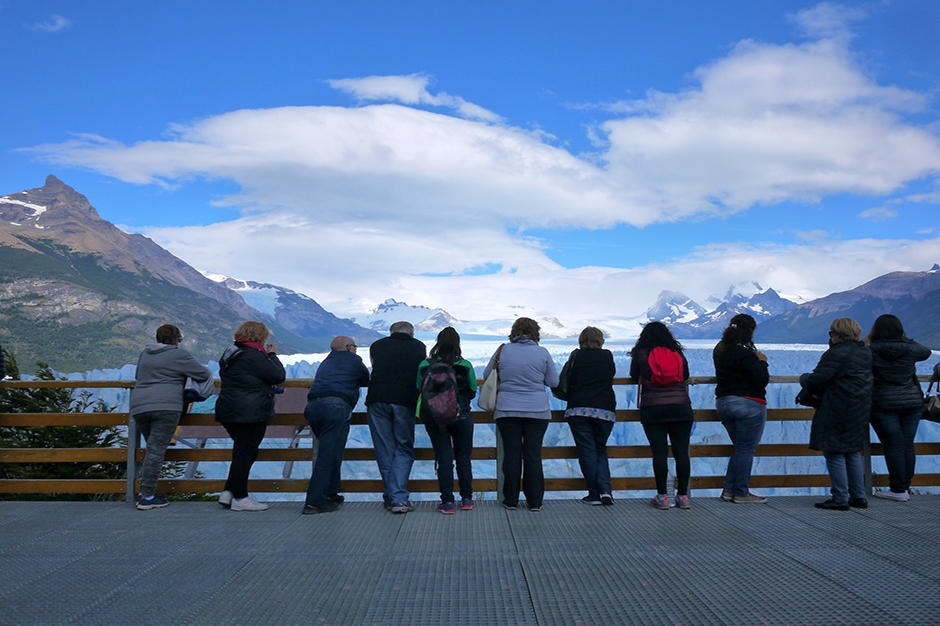 Glacier National Park Getaway Roundtrip from Chicago